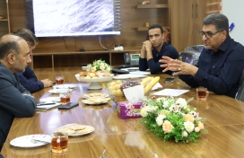  جناب اقای دکتر صفری مدیر محترم سرمایه انسانی هلدینگ میدکو در ستاد زرند از نزدیک در جریان آخرین وضعیت سرمایه انسانی، فرآیندهای جاری، زیرساخت‌های نرم‌افزاری و نیازهای توسعه‌ای شرکت قرار گرفتند.