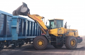 شرکت سمنگان ترابر ایرانیان موفق به ثبت رکورد بارگیری و تخلیه 14243 تن در روز در  منطقه ویژه اقتصادی صنایع معدنی و فلزی خلیج فارس شد 